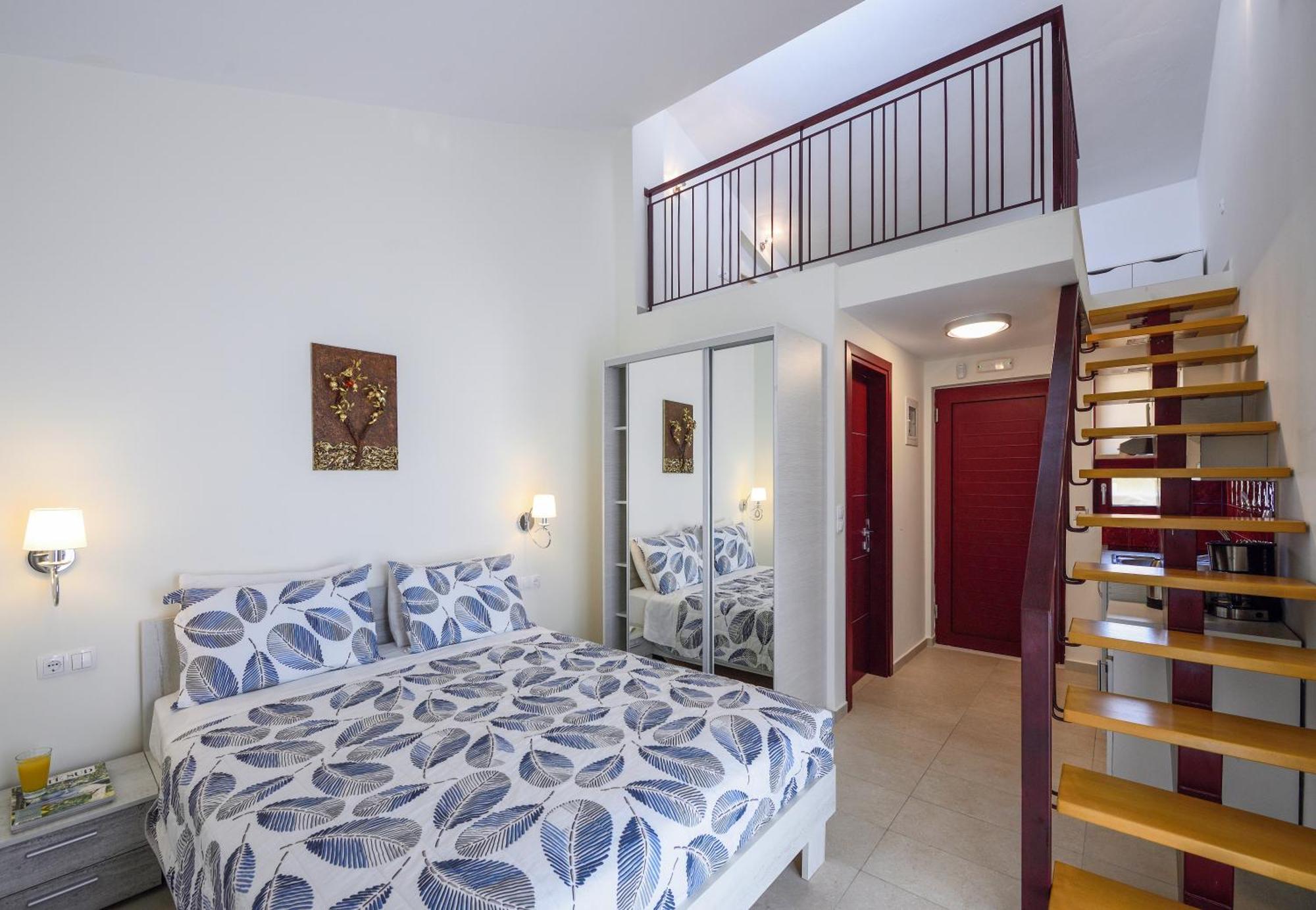 Elpiniki Luxury Rooms Nea Poteidaia Exterior foto