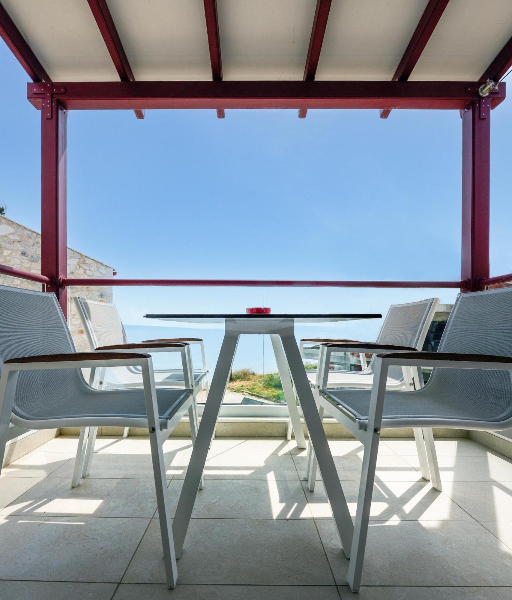 Elpiniki Luxury Rooms Nea Poteidaia Exterior foto